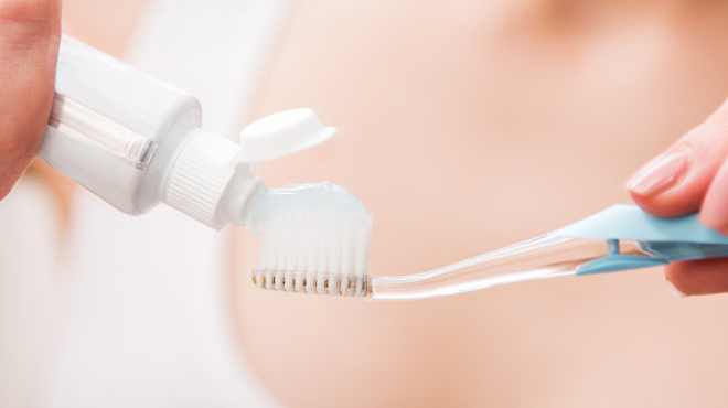 Tooth Paste For Sensitive teeth